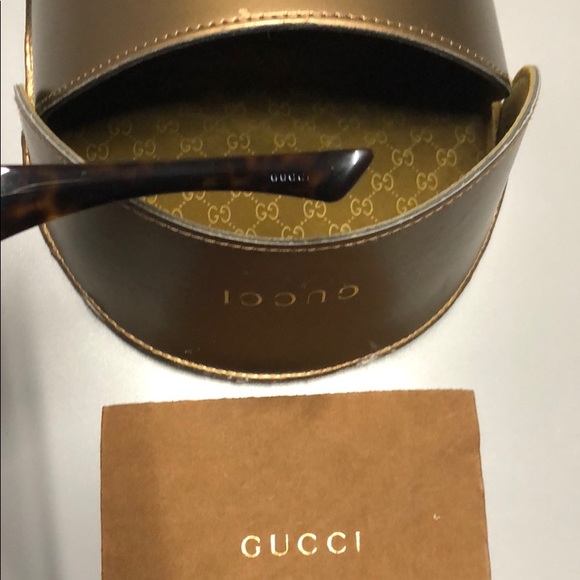 VINTAGE GUCCI SUNGLASSES - Picture 2 of 8